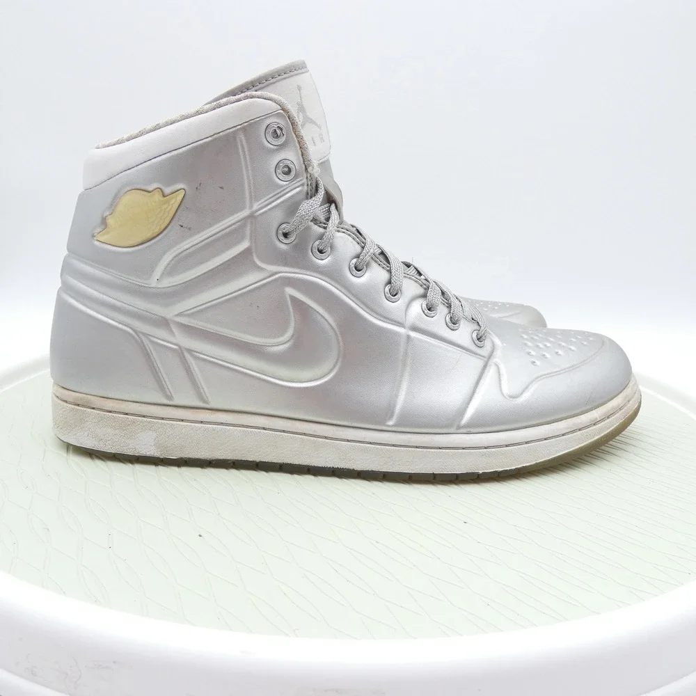Jordan 1 Anodized Metallic Silver High Top Sneakers 414823-001 Men's 11